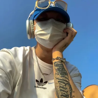 Adidas kortärmad replika 1:1 vit svart bomull Balenciaga utförande
