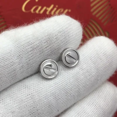 Cartier ??rh?¡èngen replika lyx