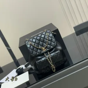 Chanel Rucksack Replik Luxus Leder Kommt Faltschachtel Größe Duma
