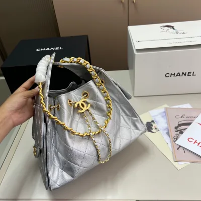 Chanel Casual Wear Replik Luxus It Hippie Unterarm Tote Looks