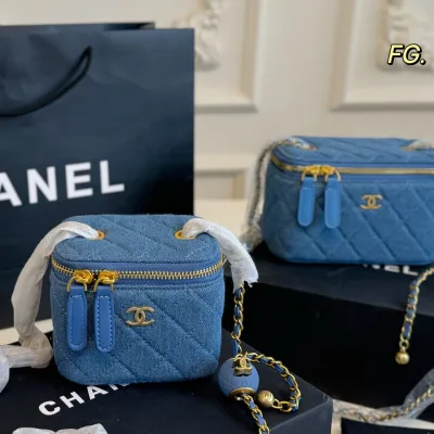 Chanel Lippenstift Tasche Replik Luxus 1:1 Gold Chic Stylish Folding