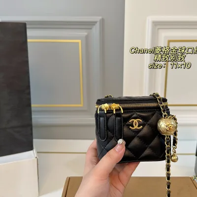 Chanel Lippenstift Tasche Replik Luxus Gold Chic Stilvoll Kommt Box