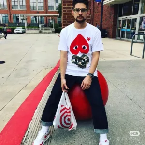 Dg Kortärmad replika lyx Röd Vit Camouflage Cdg Play