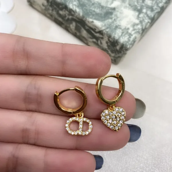 Dior ??rh?¡èngen replika lyx