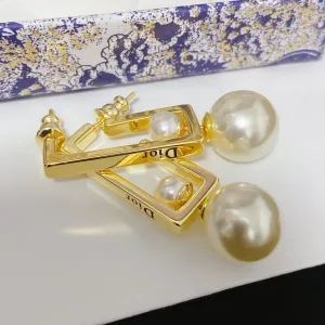 Dior ??rh?¡èngen replika lyx