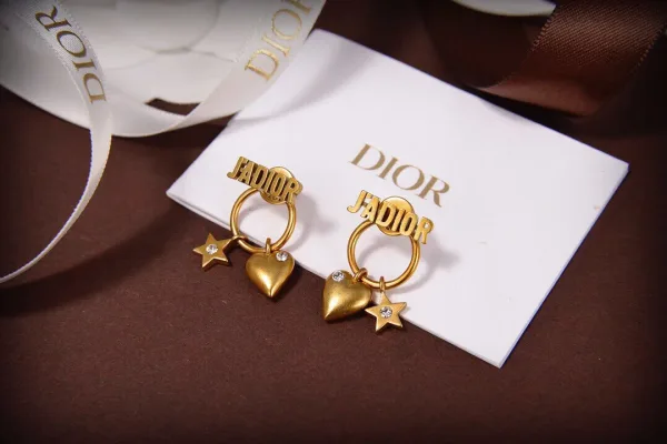 Dior ??rh?¡èngen replika lyx
