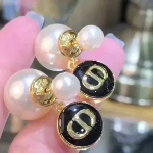 Dior ??rh?¡èngen replika lyx