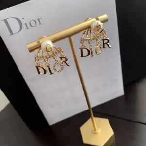 Dior ??rh?¡èngen replika lyx