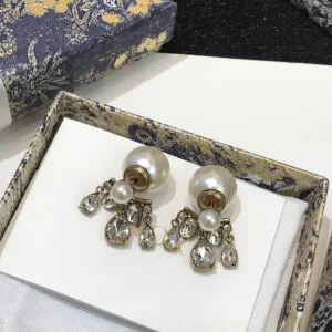 Dior ??rh?¡èngen replika lyx