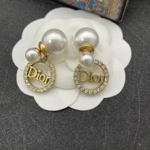 Dior ??rh?¡èngen replika lyx