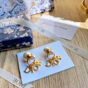 Dior ??rh?¡èngen replika lyx