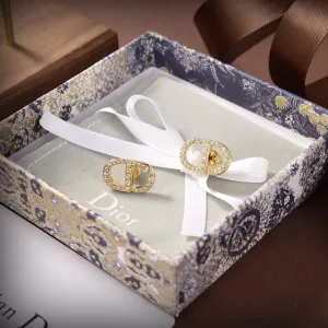 Dior ??rh?¡èngen replika lyx