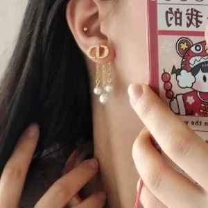 Dior ??rh?¡èngen replika lyx