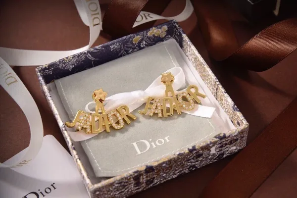 Dior ??rh?¡èngen replika lyx