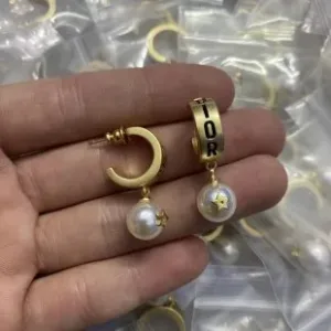 Dior ??rh?¡èngen replika lyx