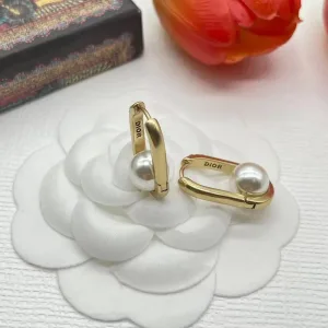Dior ??rh?¡èngen replika lyx