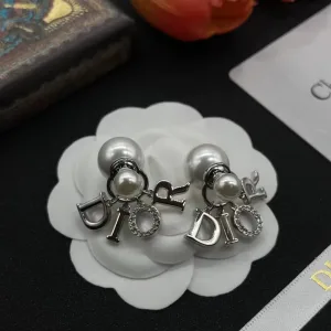 Dior ??rh?¡èngen replika lyx