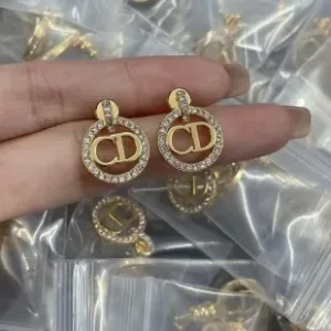 Dior ??rh?¡èngen replika lyx