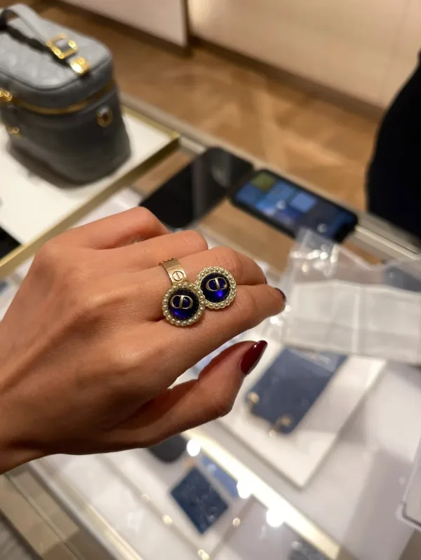 Dior ??rh?¡èngen replika lyx