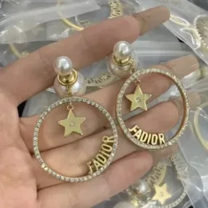 Dior ??rh?¡èngen replika lyx