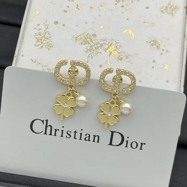 Dior ??rh?¡èngen replika lyx