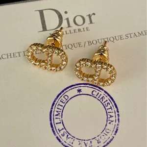 Dior ??rh?¡èngen replika lyx