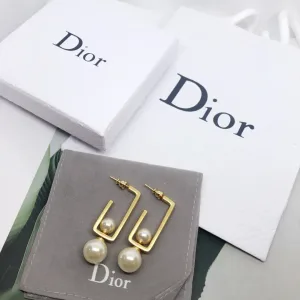 Dior ??rh?¡èngen replika lyx
