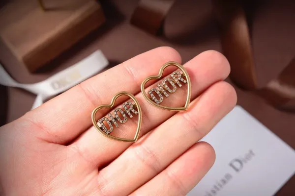 Dior ??rh?¡èngen replika lyx