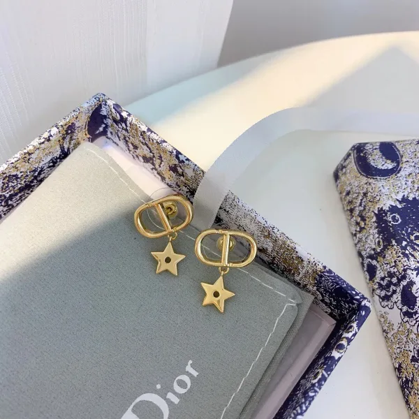 Dior ??rh?¡èngen replika lyx