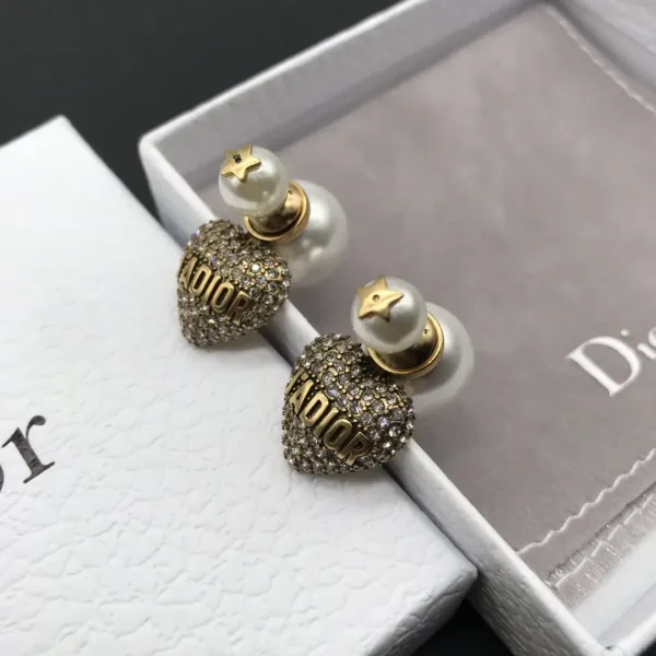 Dior ??rh?¡èngen replika lyx