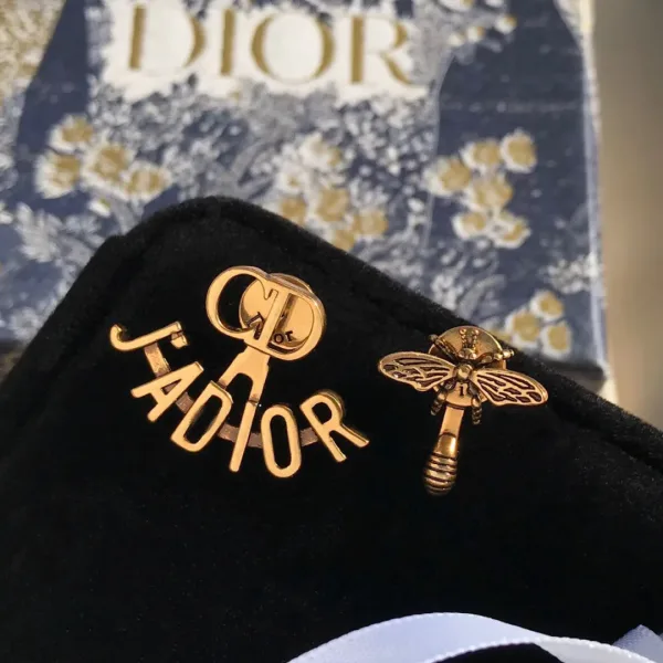 Dior ??rh?¡èngen replika lyx Bee Asymmetrisk