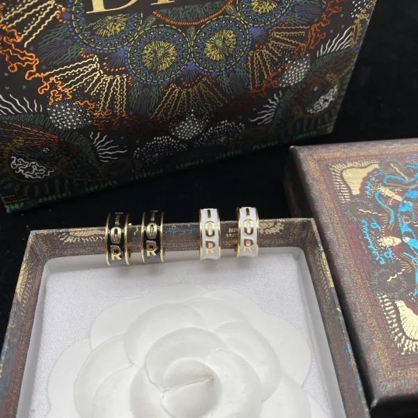 Dior ??rh?¡èngen replica lyx Svart Vit