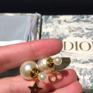 Dior ??rh?¡èngen replika lyx Cd Pearl Stock