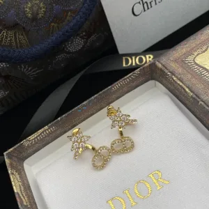 Dior ??rh?¡èngen replika lyx Letter Star Diamond Temperament