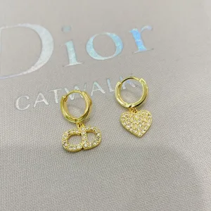 Dior ??rh?¡èngen replika lyx Eller Cd Hj?¡èrta Asymmetrisk Haute Couture