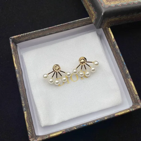 Dior ??rh?¡èngen replika lyxig Pearl Fan Shaped