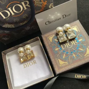 Dior ??rh?¡èngen replika lyx Retro Diamond Pearl