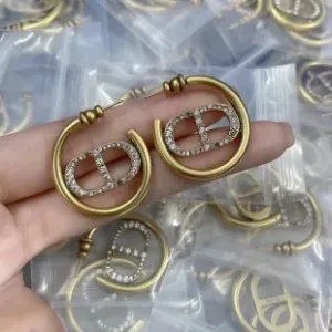 Dior ??rh?¡èngen replika lyx halvcirkelformad Cd Full Diamond Stock