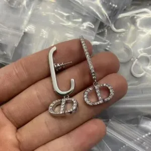 Dior ??rh?¡èngen replika lyxiga White Gold Stud