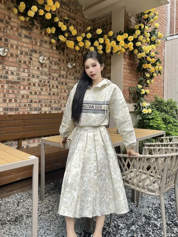 Dior Kvinnor Kostym replika lyx Jacquard Ss Long Butterfly Pattern