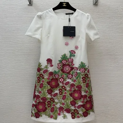 Dolce Gabbana Kvinnor Kortärmad replika lyx Sleeved Length Senaste