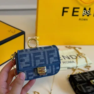 Fendi Lippenstifttasche Replik Super Klon Monogram Perfect Inklusive Box
