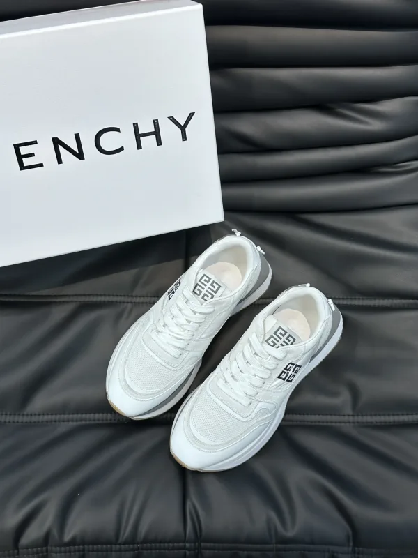 Givenchy Sneakers Replik Luxus Kalbsleder Logo Casual 3D Höhe Leicht