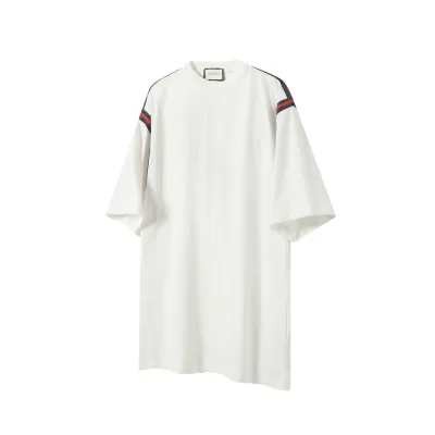 Gucci kortärmad replika lyxig röd grön bomullsbroderad logotyp