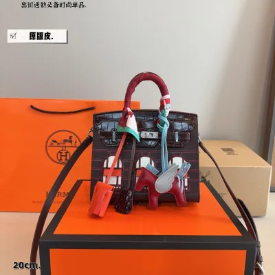 Herm Hermes Damskjorta replika superklon Retro Chic Bag