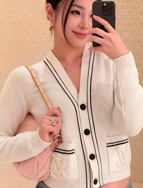 Lv Women Cardigan replica 1:1 Early Fall Sailboat Collection Pocket