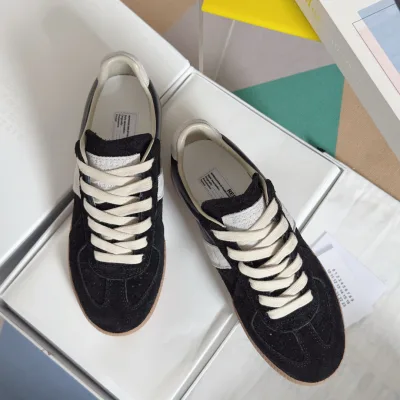 Margiela Sneakers Replik Luxus Leder Patchwork Casual Klassisches Design Deutsch