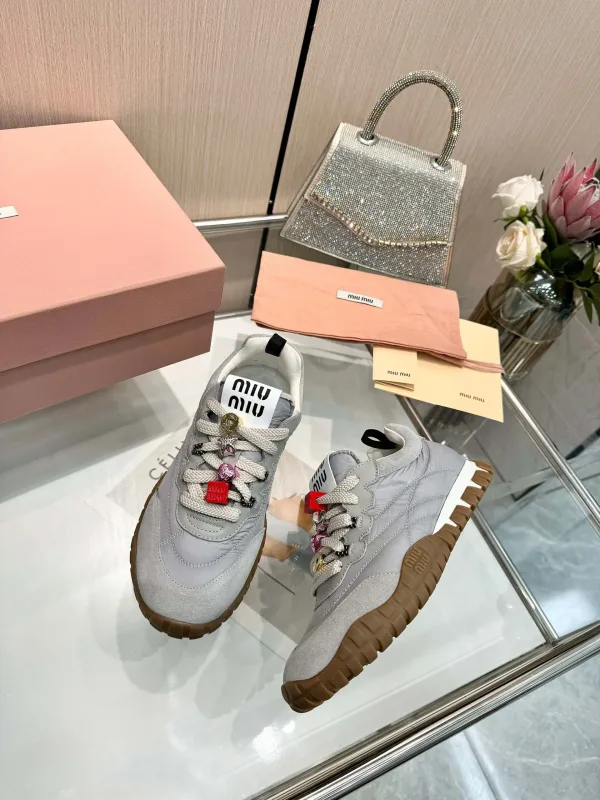 Miu Sneakers Replik Super Klon Canvas Wildleder Vintage Casual Modern