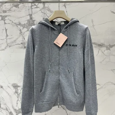 Miu Women Sweatshirt replika lyx Ull Logo Broderi Is It