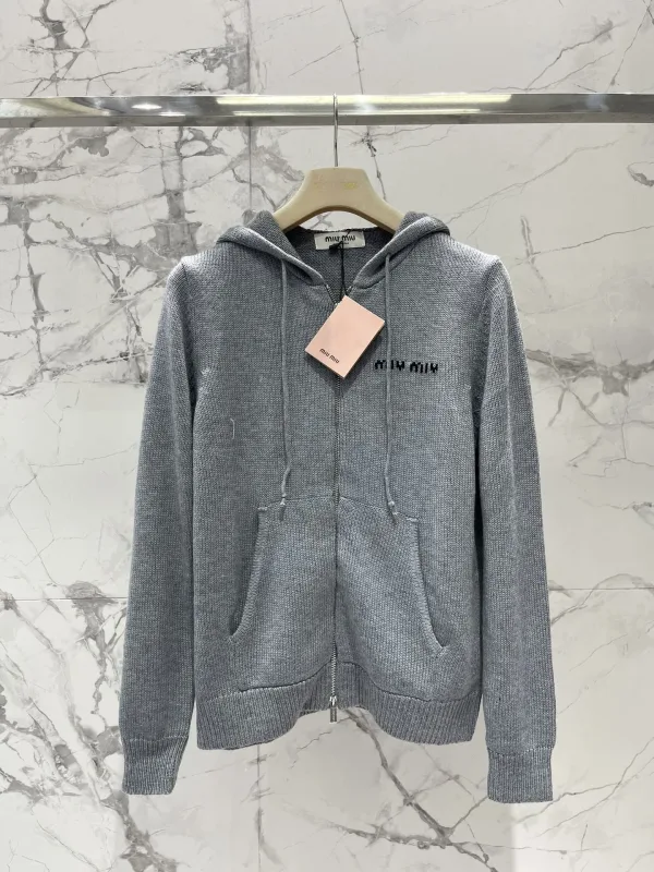 Miu Women Sweatshirt replika lyx Ull Logo Broderi Is It